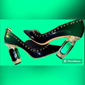 Ladies Green dimond hills